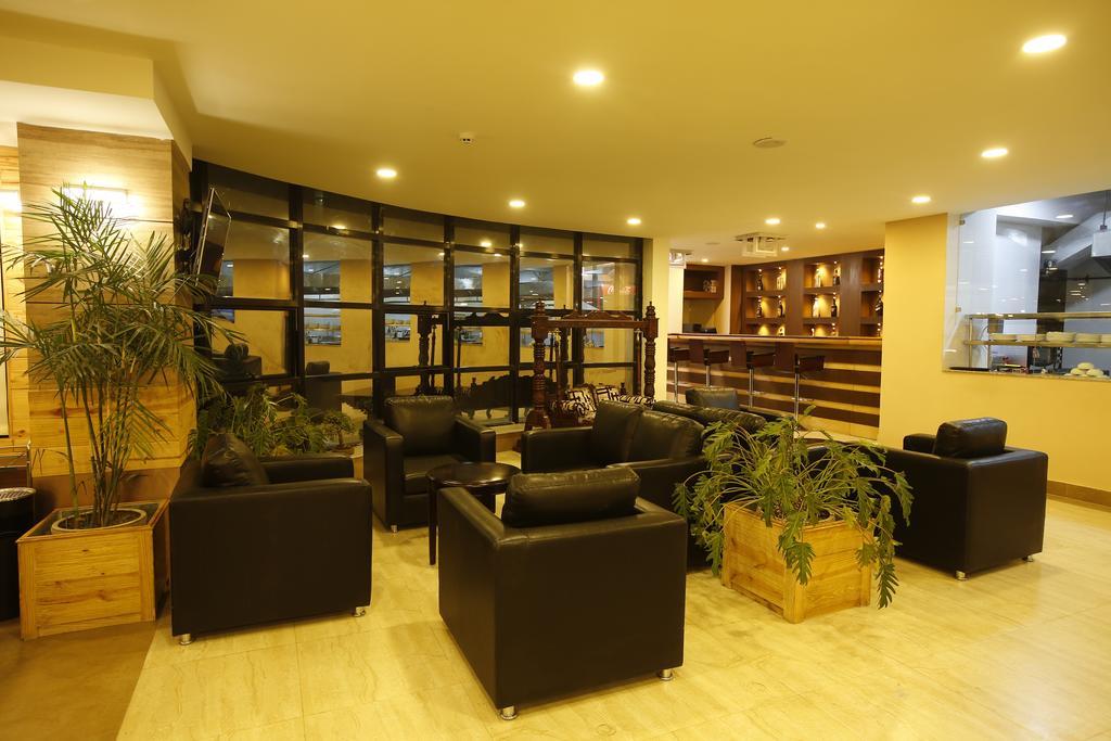 Hotel Arts Катманду Екстериор снимка