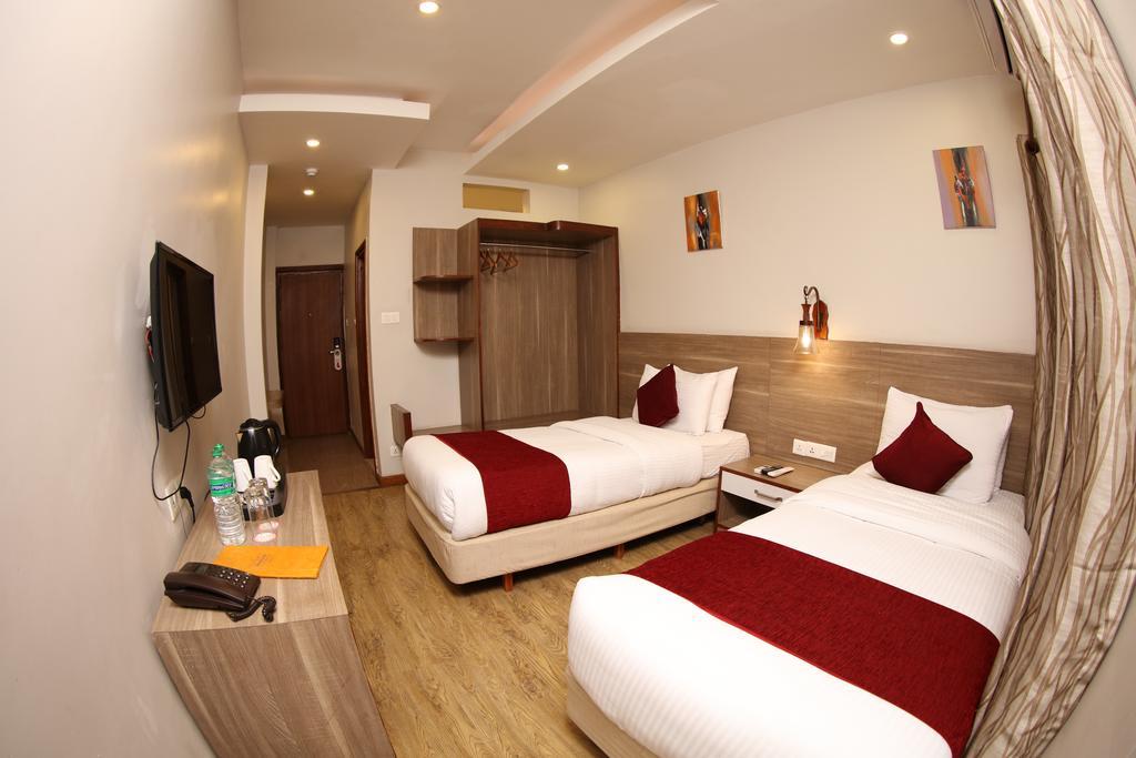 Hotel Arts Катманду Екстериор снимка