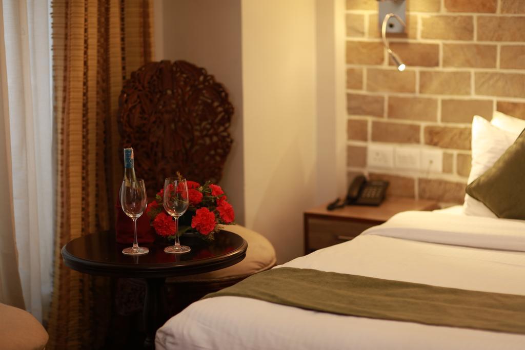 Hotel Arts Катманду Екстериор снимка