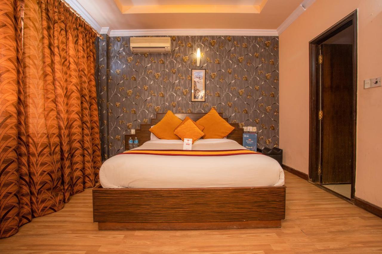 Hotel Arts Катманду Екстериор снимка